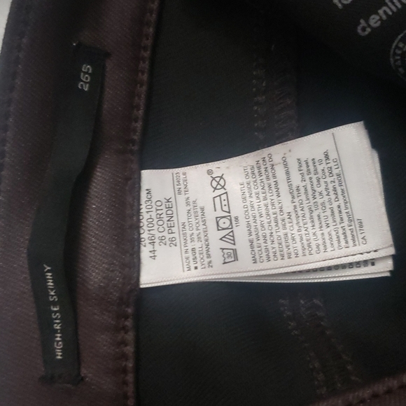 Jeans/ banana republic size 26 dark winw color. - Picture 4 of 7